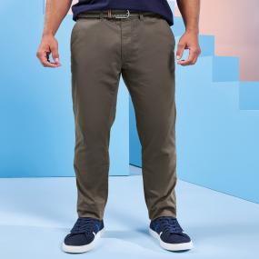 Men's Classic Fit Chinos