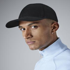 Urbanwear 6-panel Snapback