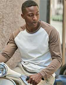 Unlabeled Baseball Tee